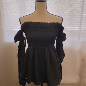 NWT Woman’s Marciano Maya Ruched Top